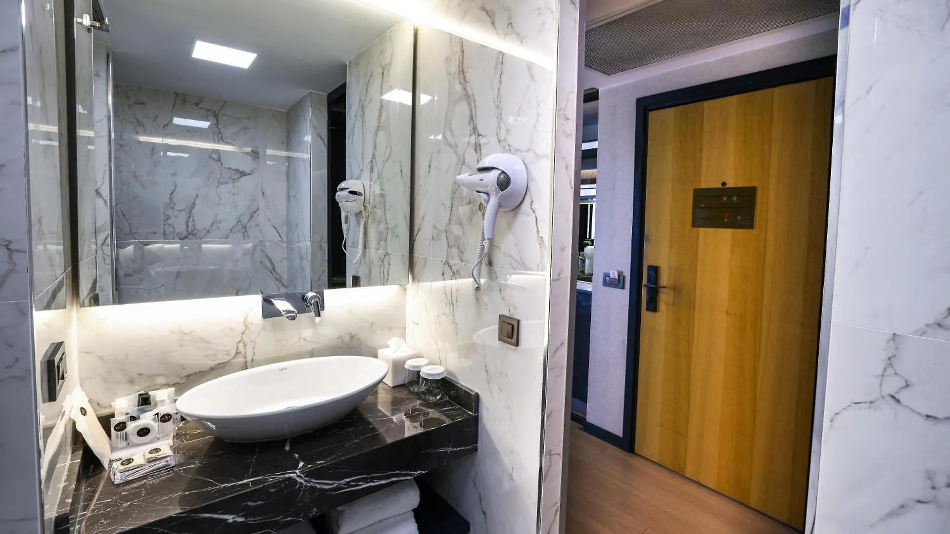 Broyt Hotel Istanboel